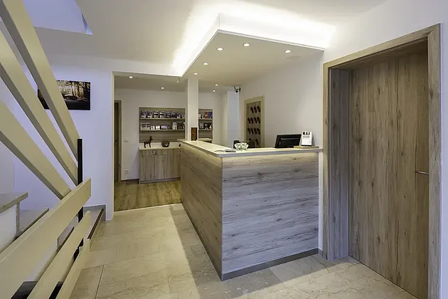 Rezeption im Hotel Bergidyll Pfronten