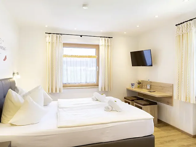 Impression Standard-Doppelzimmer – Hotel Bergidyll Pfronten